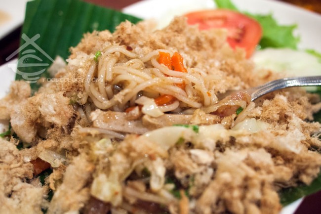 Thai-Fried-Noodles_Som-Tam-Nua